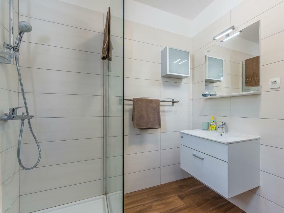 Holiday Home Villa Joy By Interhome Novigrad Istria Εξωτερικό φωτογραφία