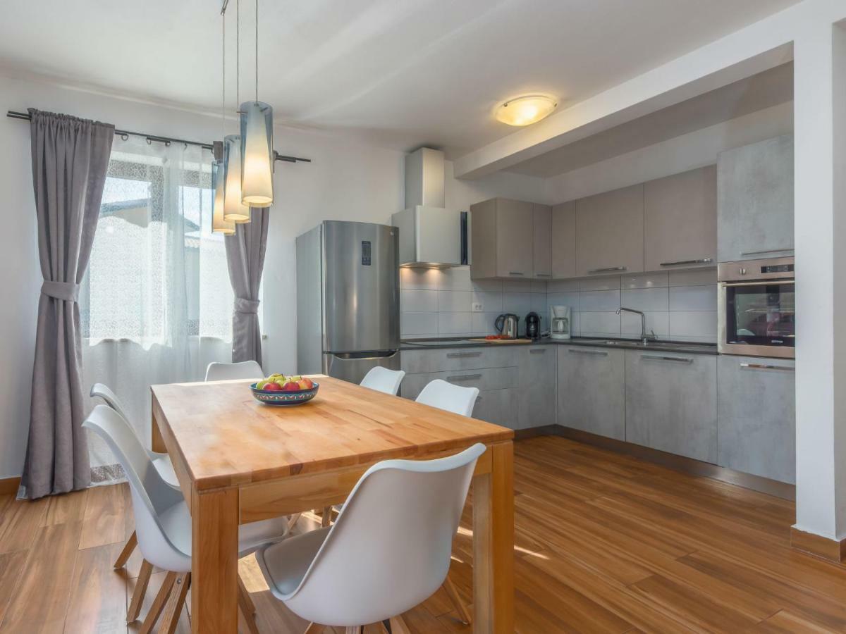 Holiday Home Villa Joy By Interhome Novigrad Istria Εξωτερικό φωτογραφία