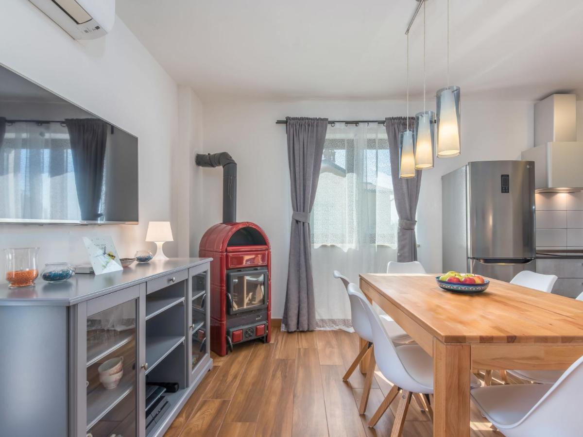 Holiday Home Villa Joy By Interhome Novigrad Istria Εξωτερικό φωτογραφία